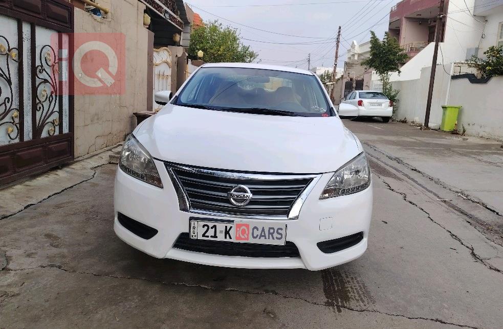 نيسان سنترا